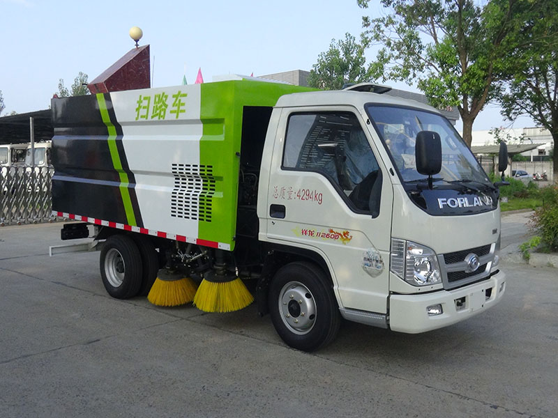 福田2600mm掃路車國V 福田2600mm掃路車國V