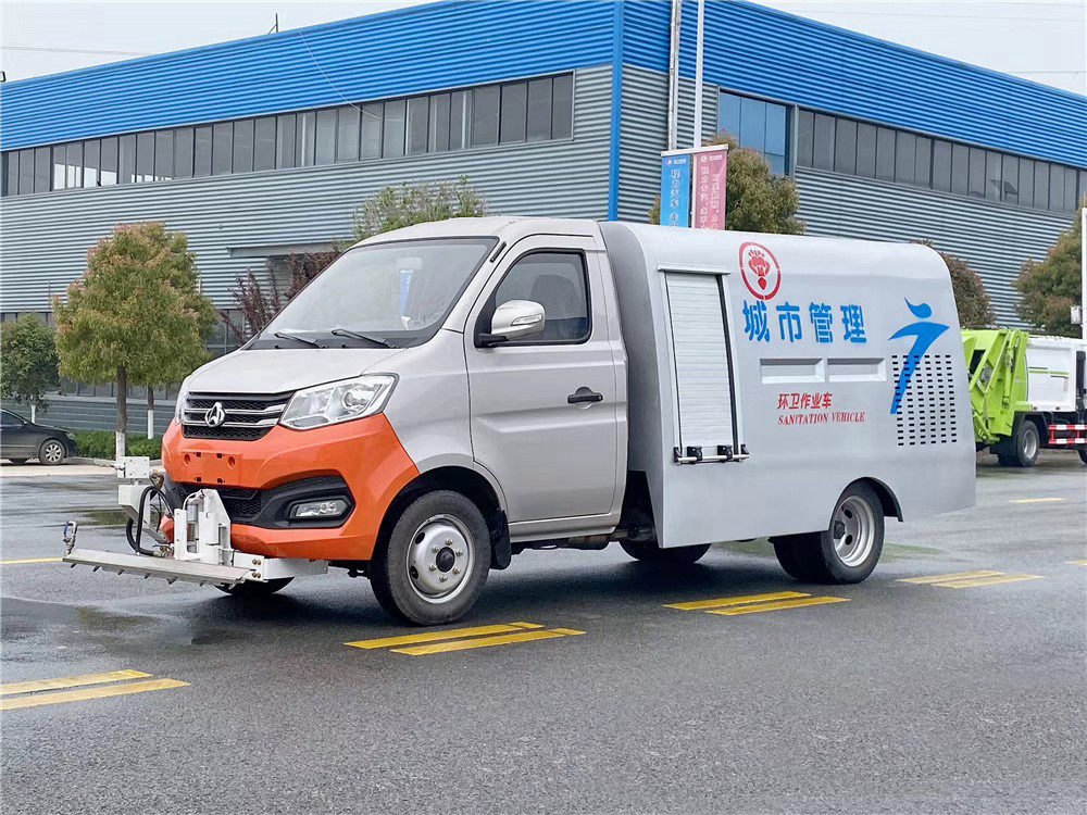 國六1.5立方 藍(lán)牌長安 路面清洗車 國六1.5立方 藍(lán)牌長安 路面清洗車