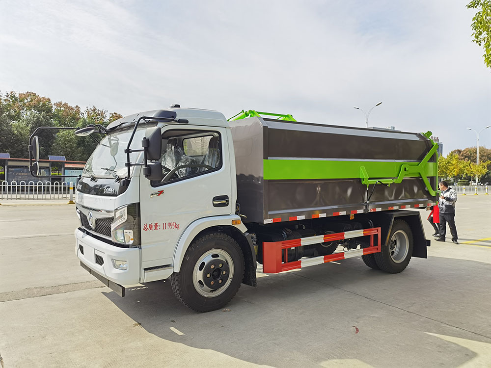 東風(fēng)大多利卡8方掛桶垃圾車 東風(fēng)大多利卡8方掛桶垃圾車