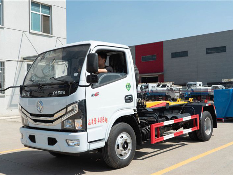 黃牌多利卡5方勾臂垃圾車 黃牌多利卡5方勾臂垃圾車