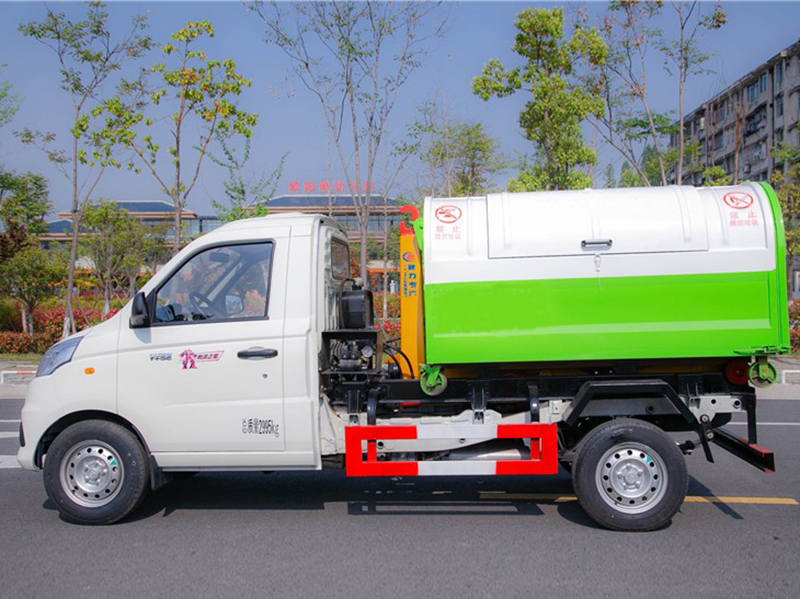 祥菱V勾臂垃圾車 祥菱V勾臂垃圾車