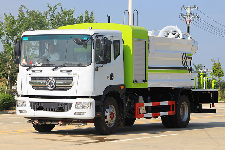 東風D9國六10噸方罐多功能抑塵車 東風D9國六10噸方罐多功能抑塵車