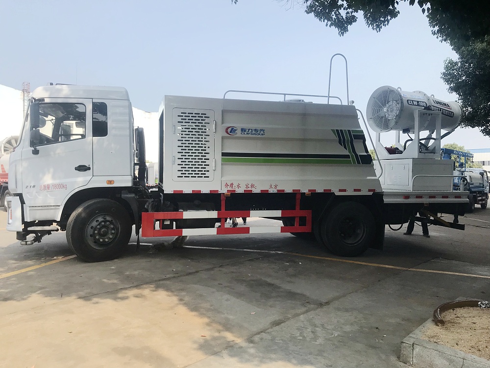 東風專底噴霧霧炮車國六10立方/50-100米霧炮 東風專底噴霧霧炮車國六10立方/50-100米霧炮